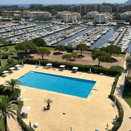 Appartement T3 De Standing Vue Mer Et Marina Mandelieu Kültér fotó