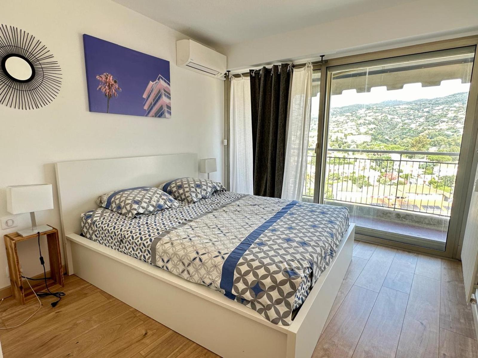Appartement T3 De Standing Vue Mer Et Marina Mandelieu Kültér fotó